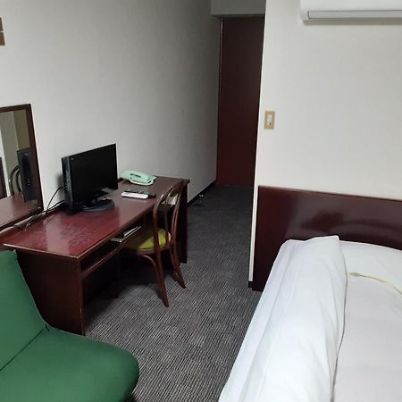 Aoi Business Hotel Fukuyama Bagian luar foto