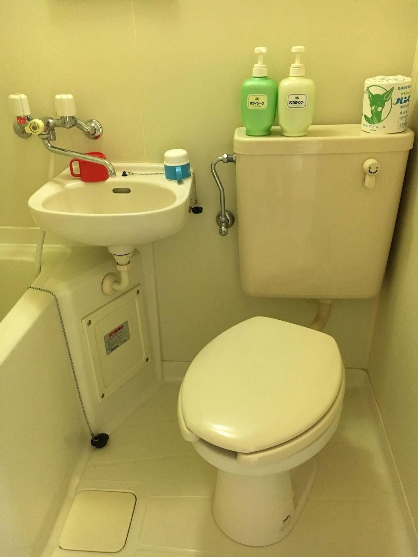 Aoi Business Hotel Fukuyama Bagian luar foto